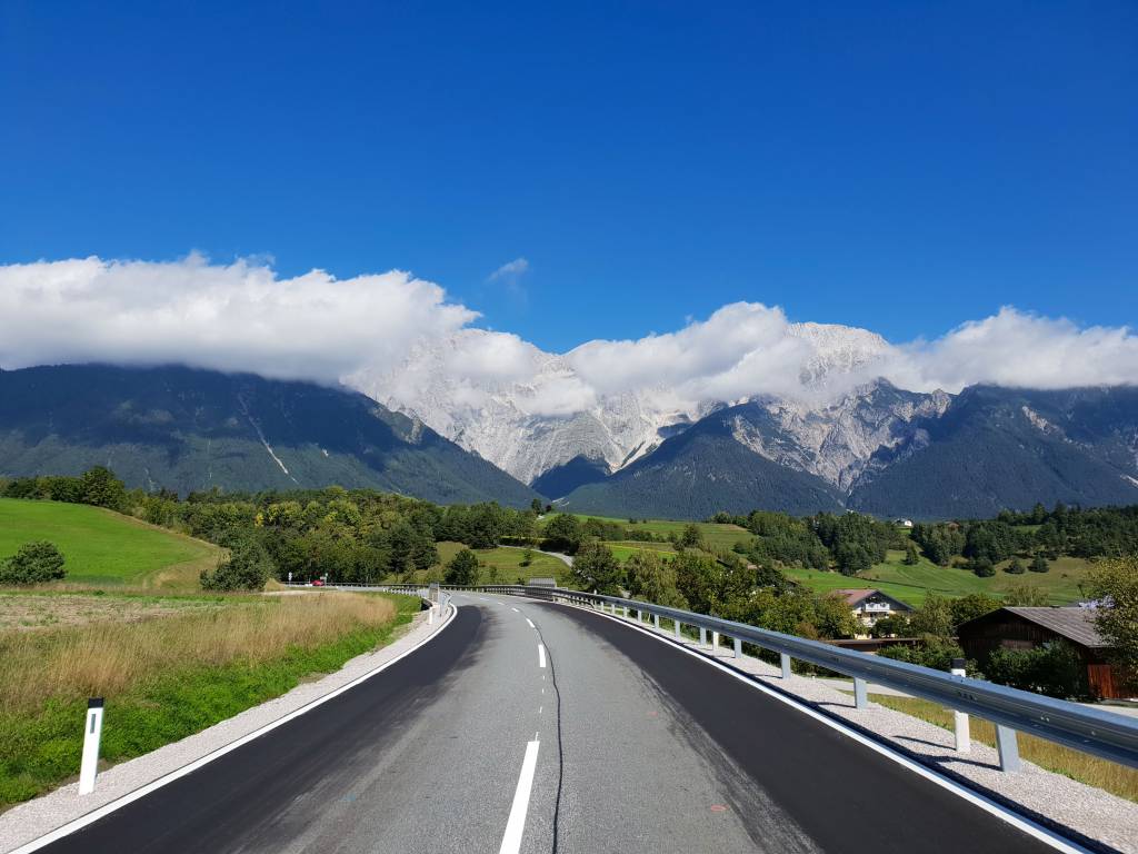 Tout savoir sur tolltickets pour voyager sereinement en europe